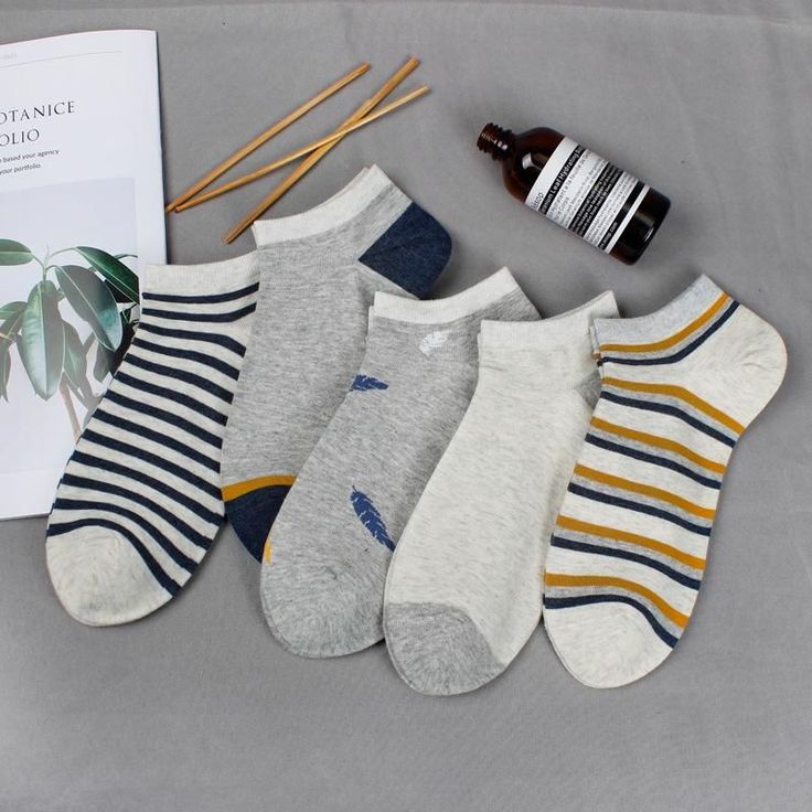 Men’s Ankle Socks Pack of 10 – Comfortable, Durable, and Breathable Essentials"